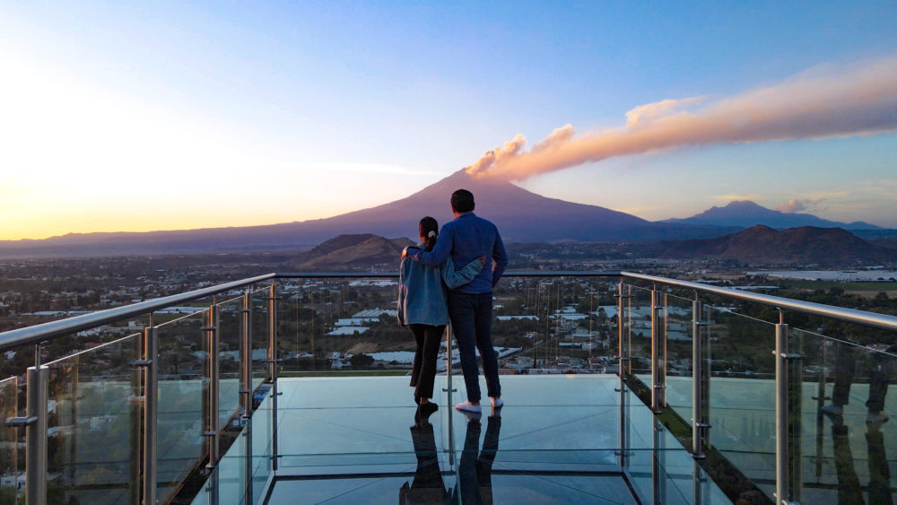 ORIGINAL-MIRADOR-DE-CRISTAL-EN-ATLIXCO-01.jpg-1000x563 - Ruta para vivir Puebla, descúbrela al máximo