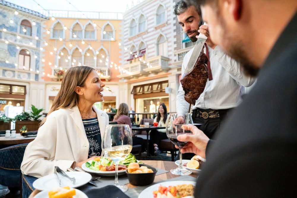 grand-cannal-shoppes-restaurantes-1-1000x667 - Despide el verano al estilo italiano desde Las Vegas