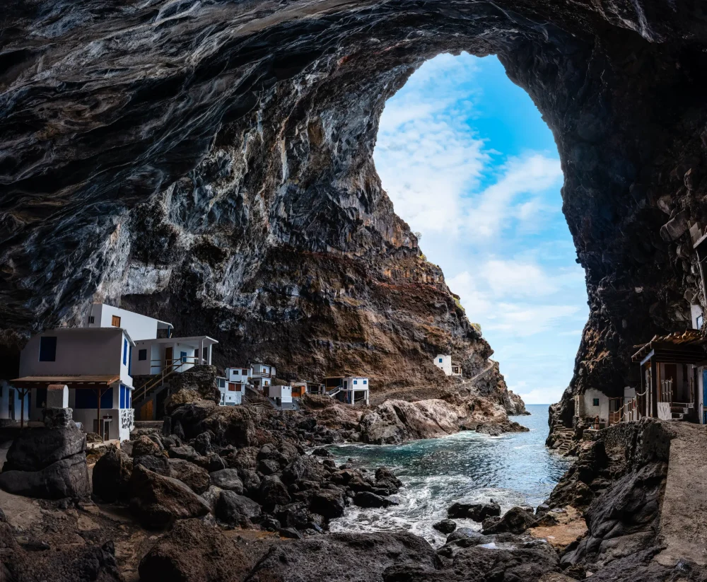 poris-candelaria-canarias-1000x823 - En este pueblo de las Canarias se celebra la Danza del Diablo