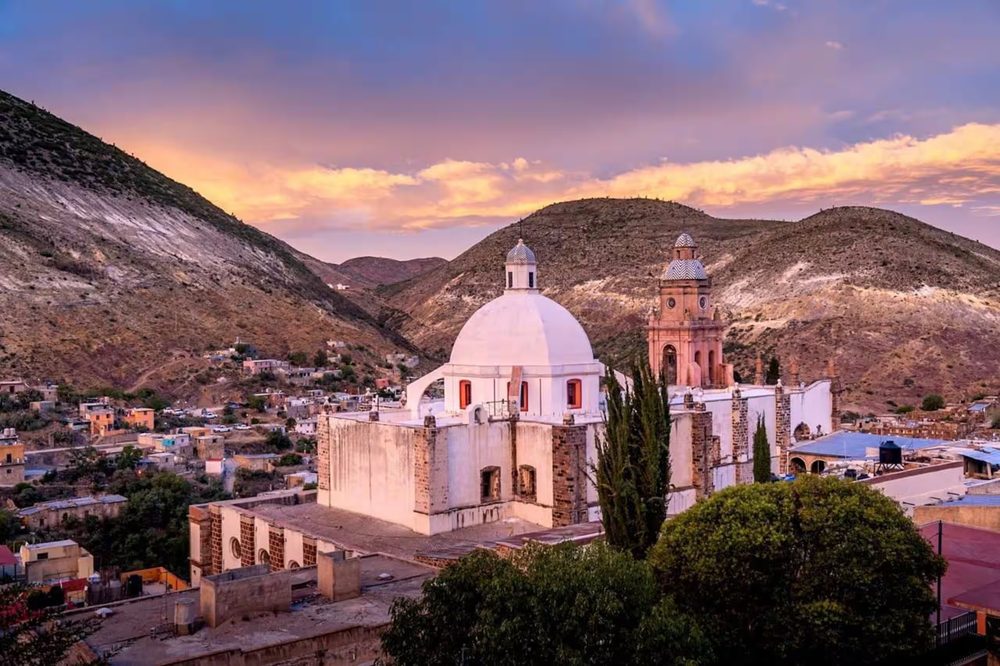 Real-de-Catorce-1000x666 - Destinos "fuera del radar"están ganando popularidad entre los viajeros en México, conforme Airbnb
