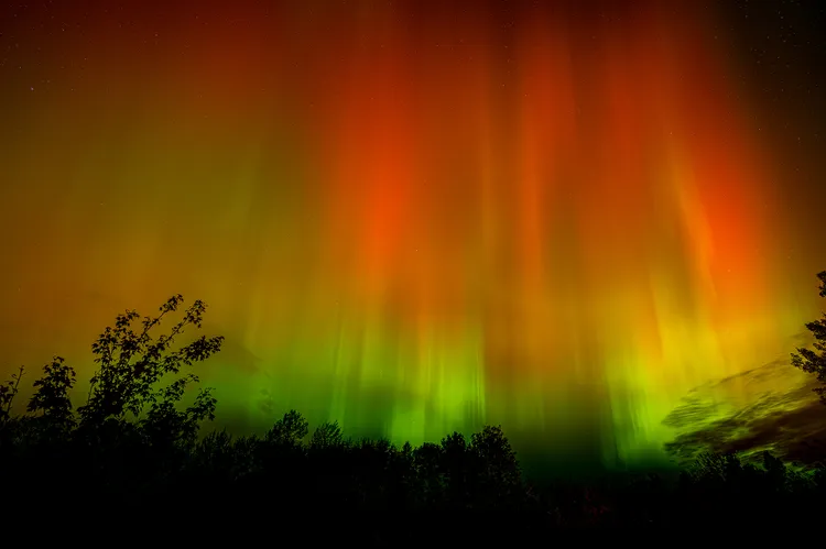 Auroras boreales, tres lluvias de meteoros y Saturno: todo lo que podrás ver en el cielo este octubre Auroras boreales, tres lluvias de meteoros y Saturno: todo lo que podrás ver en el cielo este octubre