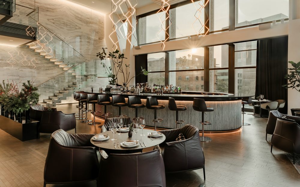 alexander-hotel-bar-1000x625 - Este hotel es un refugio de lujo en la zona más dinámica de la CDMX