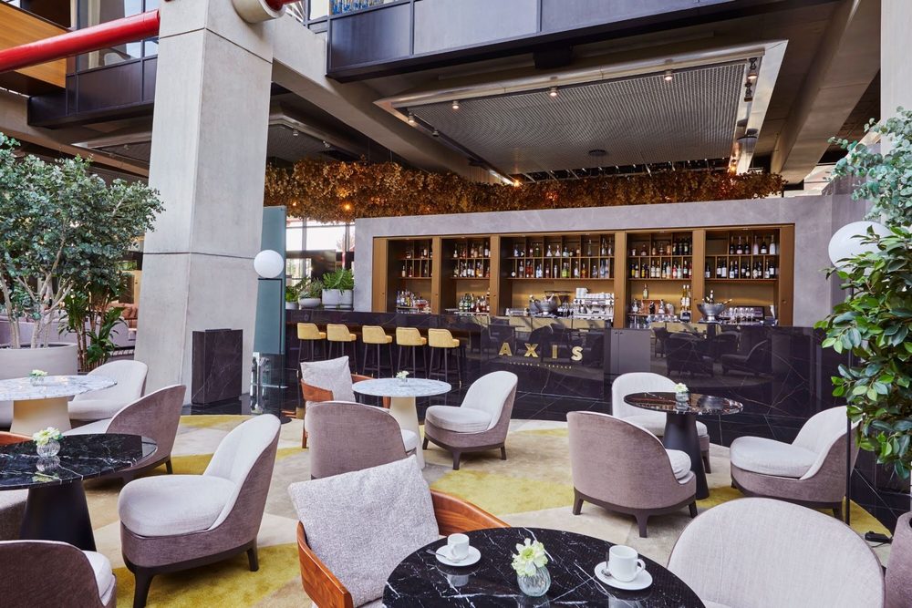 hyatt-regency-barcelona-tower-1000x667 - Barcelona en vertical