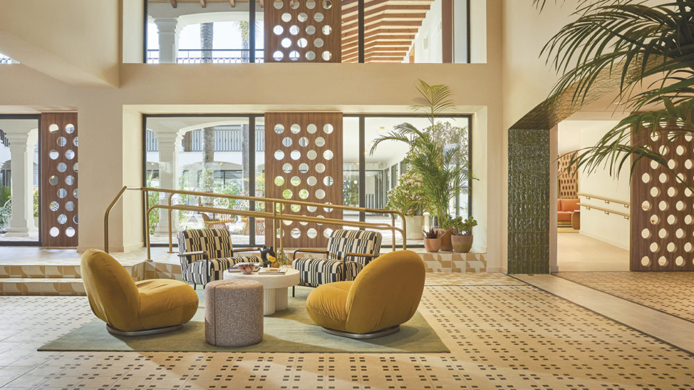 250219-Kimpton-Los-Monteros-Marbella_Lobby_VeerleEvens_060-4_HR-1000x563 - Kimpton Los Monteros: una nueva era de un icono de la costa del sol