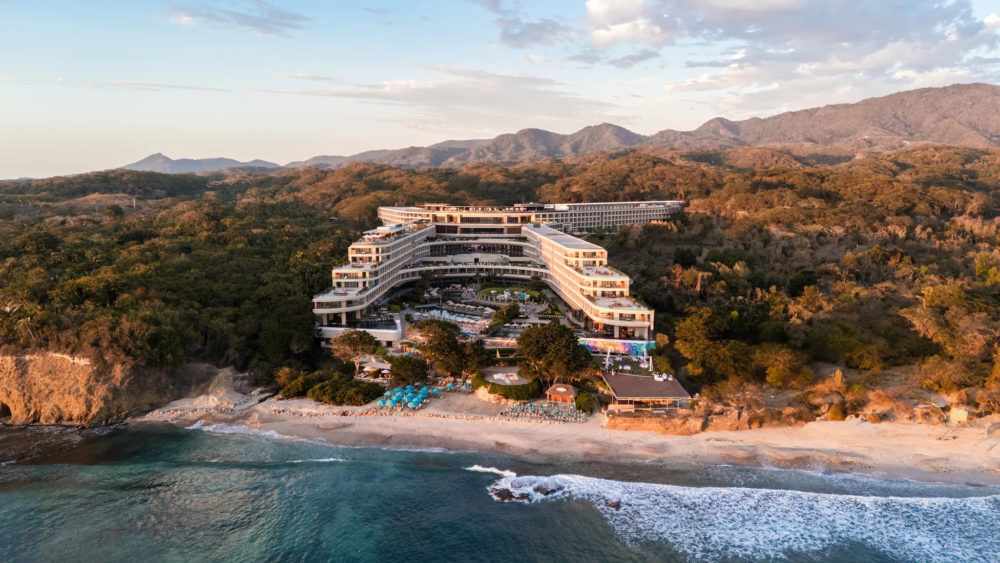 Vacaciones de lujo entre la aventura de la selva y la serenidad de la playa Vacaciones de lujo entre la aventura de la selva y la serenidad de la playa
