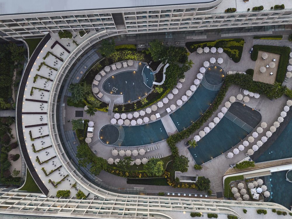 SEBMI-EXT-Pools-Aerial-1-LC-1000x750 - Recuperar el bienestar bajo el agua