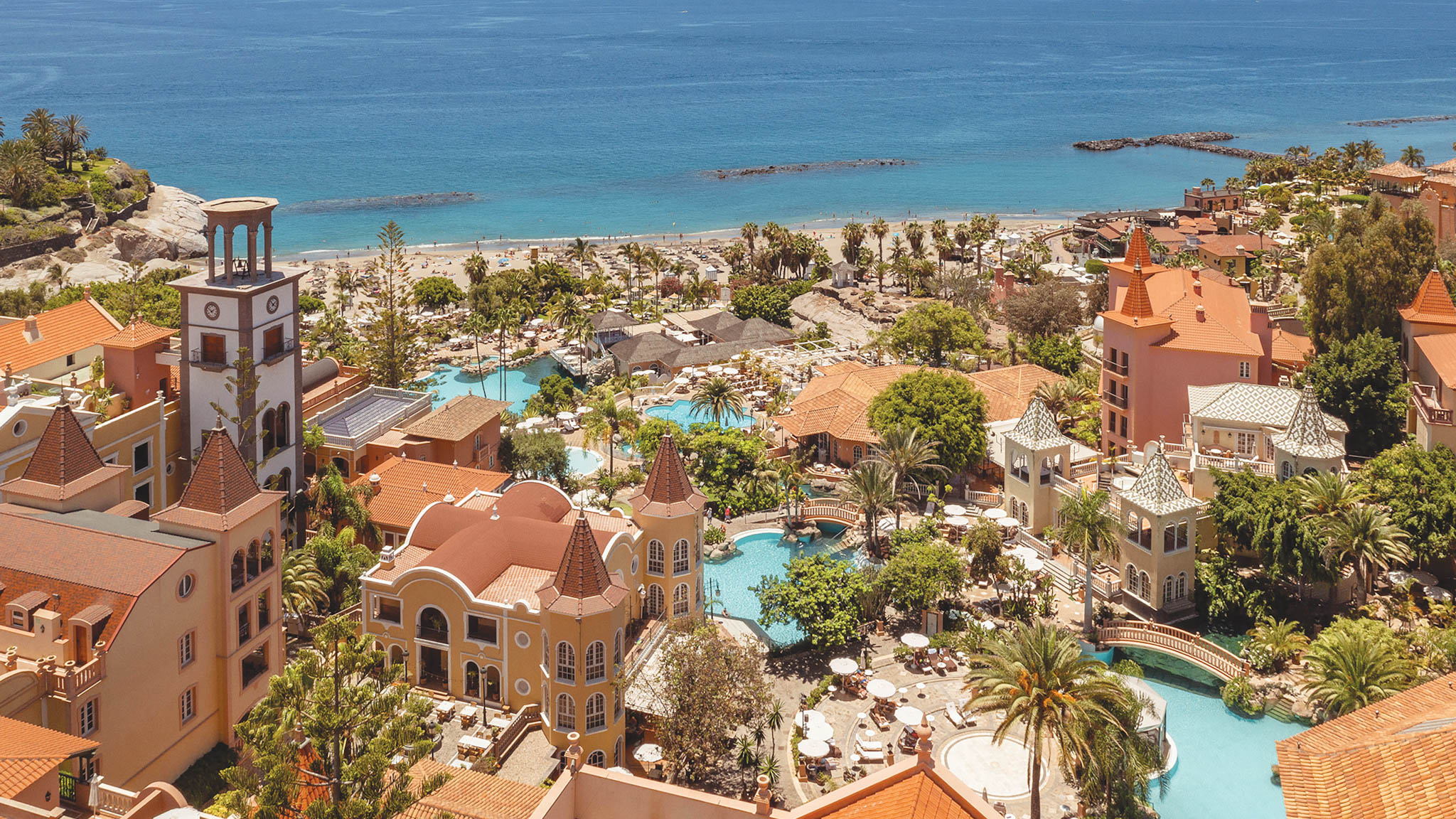 Bahía del Duque: un icono del lujo en Tenerife Bahía del Duque: un icono del lujo en Tenerife