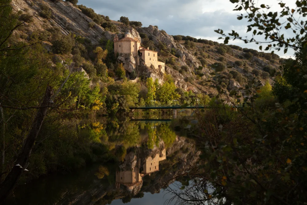 san-saturio-soria-1000x667 - Cinco destinos donde vivir Halloween en España